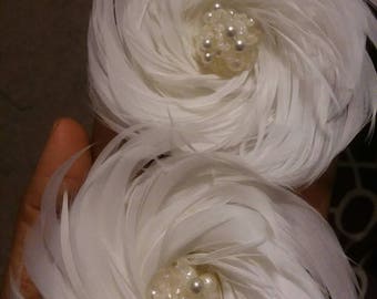 Beautiful wedding hair clips
