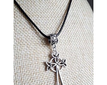 IN STOCK stunning viking, Celtic Cross Necklace, celtic pendant