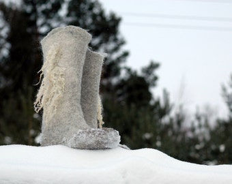 Felted Boots Wild Life Valenki Winter shoes Women Snow boots Handmade boots Eco fashion Natural wool Grey boots Rubber sole Woolen boots