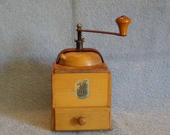 Coffee Grinder - Ves Brunndobra