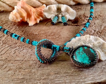 Turquoise pattern lariat set