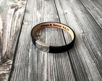 Personalized Hidden Message Bracelet, Personalized Leather bracelet . Mens Bracelet Womens Bracelet, Custom Secret Message