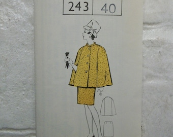 Fab 1960s cape and skirt suit pattern bust 40" complete and unused