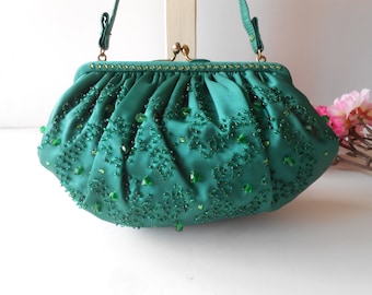 Green Evening Bag, Holiday Evening Bag, Green Bead Handbag, Green Bead Purse, Magid Handbag, Hand Beaded, Vintage Green Bag EB-0446