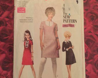 60's Dress With Detachable Collar