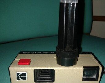 Vintage Hawkeye Instamatic camera