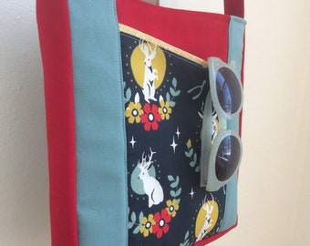 Jackalope Zip Messenger Bag