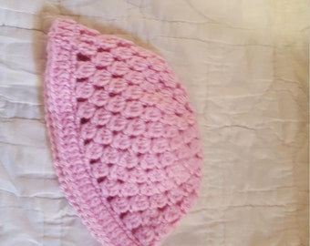 Newborn cap, crocheted