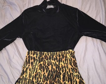 Vintage Black velour turtleneck sweater