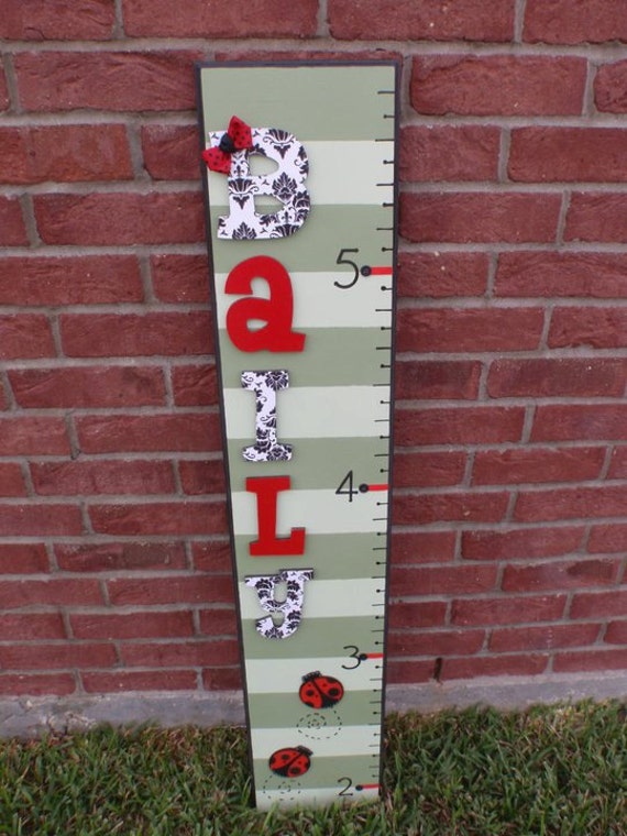 Items similar to Custom wooden growth charts on Etsy