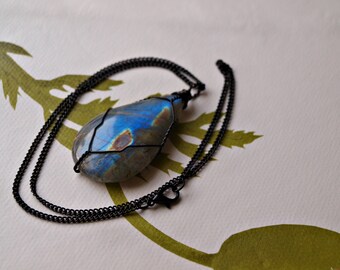 Teardrop Labradorite Jewelry - Rainbow Labradorite - Mens Labradorite Necklace - Rainbow Labradorite Necklace - Blue Labradorite Jewelry