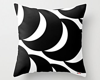 Black and white pillow - Decorative pillow cover - Geometric pillow cover - Scandinavian design - Scandinavian pillow - Modern pillow cover
