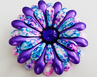 Far Out 1970's Flower Power Brooch Pin