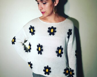 Retro Cropped Daisy Knit Sweater