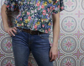 90's Blue Floral Crop Top, Ditsy Flower Print Oversized Short Sleeve Button Down, Size Small