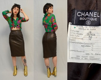 CHANEL | 24" | Vintage Chanel Boutique Leather Skirt Fitted High Waist Pencil Skirt