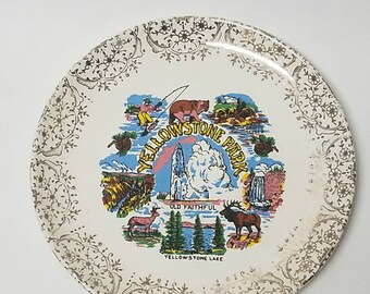 Vintage Yellowstone National Park Souvenir Ceramic Plate Wyoming USA
