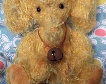 Goldie..5 inch schulte mohair elephant OOAK