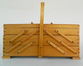 Vintage Wooden Sewing Box,Wooden Sewing Basket,Expanding Sewing Box,Retro Sewing Box,Vintage Tailor Box,Accordeon Sewing Box,Mother's Gift