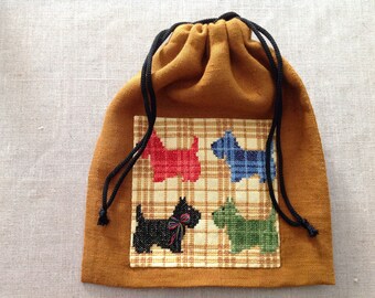 Pouch, lingerie bag: "dogs"