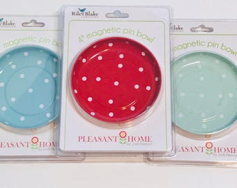 Pin Bowls by Jodi Nelson of Pleasant Home for Riley Blake Designs