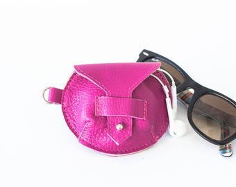 Earbuds case in hot pink leather, earphones pouch headphone holder cable holder organizer earphone keeper coin purse