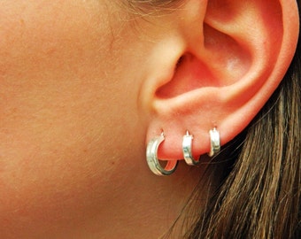 Sterling Silver Hoop Earrings - Silver Hoop Earrings - Tiny Hoop Earrings - Hoop Earrings - Small Hoop Earring - Silver Hoop Tiny,024H