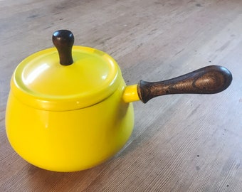 Classic Vintage Yellow & White Enamel Fondue Pot with Wooden Handle