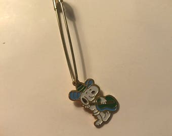 Vintage 80's Snoopy Mariachi/Guitar Pin