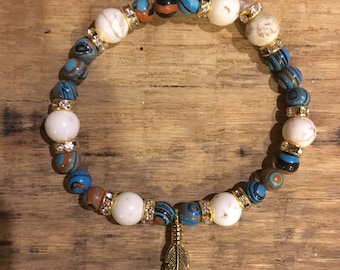 Stackable beaded bracelet