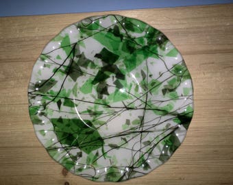 7 in fused glass bowl