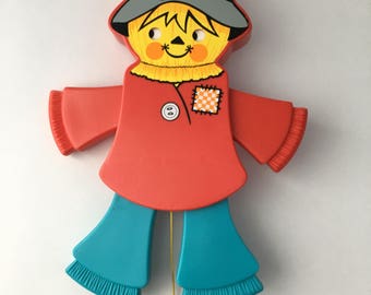 Vintage Fisher Price scarecrow pull toy, Fisher Price scarecrow crib toy, Fisher Price crib toy, scarecrow baby toy, 70s Fisher price toy