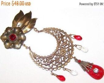 SALE Clearnce SALE 1920s Art Deco Red Czech Glass Flower Filigree Vintage Brooch
