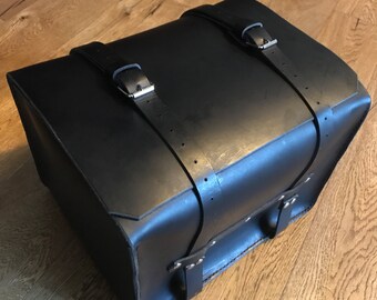 4 mm leather bag for Piaggio Vespa rear luggage rack.