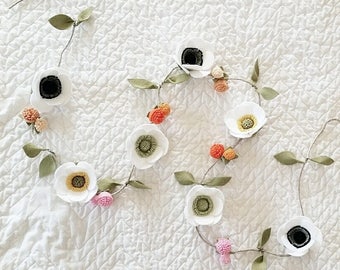 Anemone + Ping Pong Mum Garland