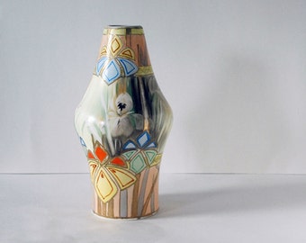 Antique Nippon Vase, Art Deco Pottery, Gold Moriage Hand Painted Pottery, Royal Nishiki Vase, Iris Flowers, Art Pottery, Geometric Design