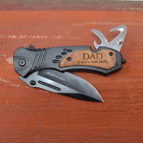 Personalized FREAKING KNIFE?! Oh, yeah. Dad will love this.