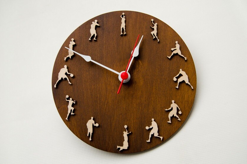 Basketball clock sport gift for sportsmen home decor wood wall