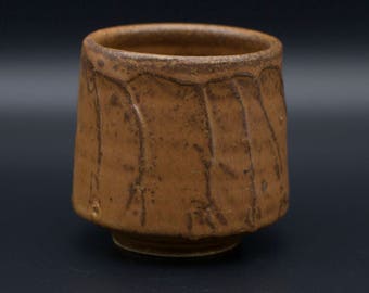 Textured Yunomi (tea cup)