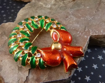 Holiday Wreath Large Vintage Brooch Red and Green Christmas Pin