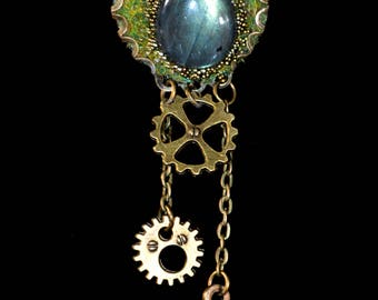 Steampunk brooch and Labradorite "Géologhia"