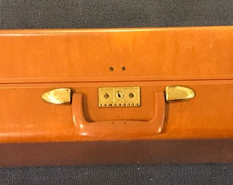 Vintage samsonite suitcase