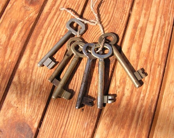 Vintage metal keys, Set of 6 skeleton old keys, Brass keys, Collectibles keys, Antique keys, Rustic home decor