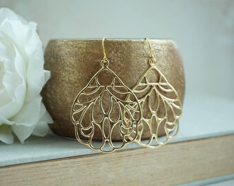 Big Gold Dangle Earrings Large Gold Filigree Earrings Boho Wedding Large Moroccan Earrings Bridesmaid Gift Lightweight Earrings Feather