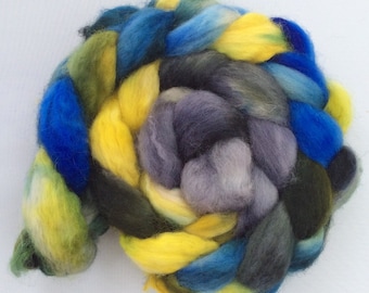 Sweden - handdyed BFL-top 3.5 oz