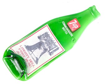 Vintage Retro 1776 Liberty Bell 7UP Melted Soda Bottle Spoon Rest