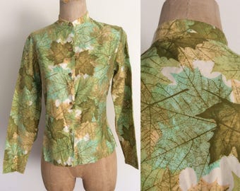 1960's Leaf Print Cotton Button Up Vintage Button Up Shirt Size Medium Large by Maeberry Vintage