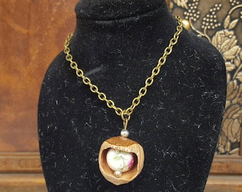 Hazelnut hazelnuts chain necklace