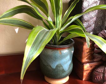 Vintage handmade pottery planter