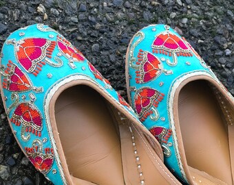 Indian shoes | Etsy